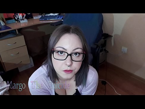 ❤️ Көз айнек тагынган сексуалдуу кыз Дилдону камерага терең соруп Сапаттуу порно ky.sexvideosex.top ❌️❤